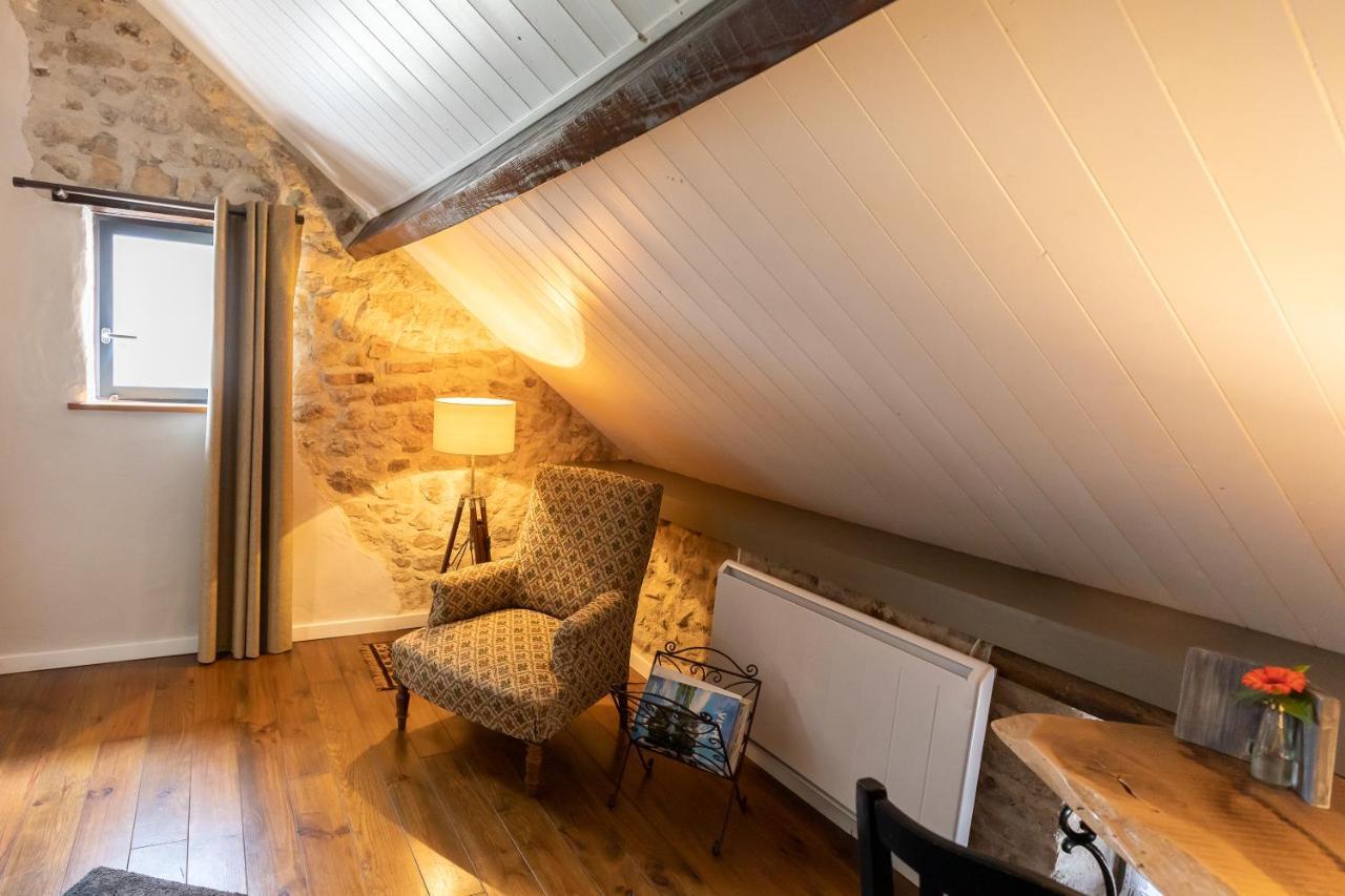 Bed and Breakfast Domaine La Pomme De Pin Louroux-de-Beaune Exterior foto