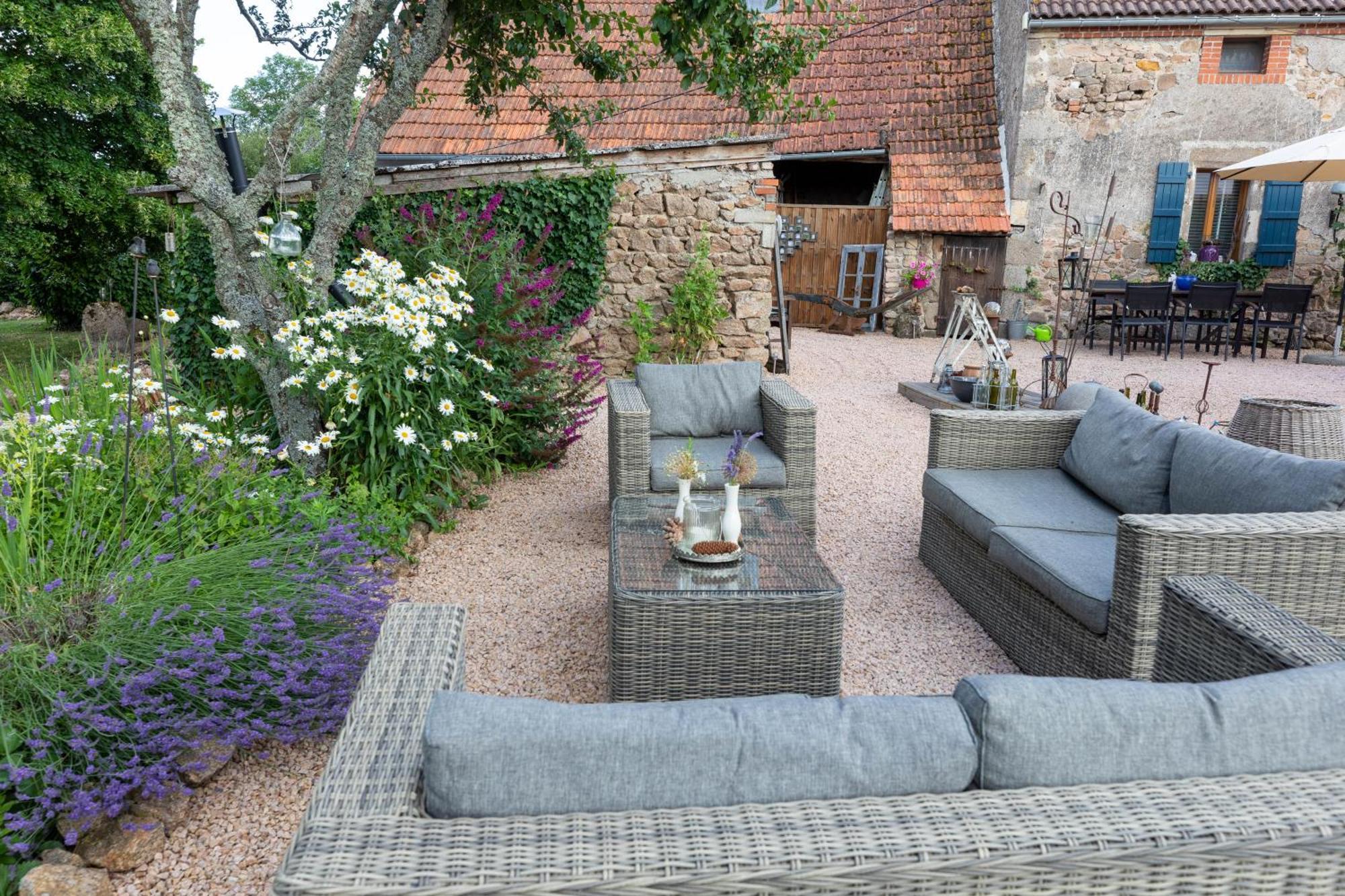 Bed and Breakfast Domaine La Pomme De Pin Louroux-de-Beaune Exterior foto